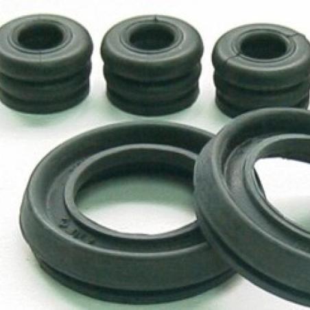 TOURMAX BCF-303 : Kit reparación pinza de freno TOURMAX Suzuki