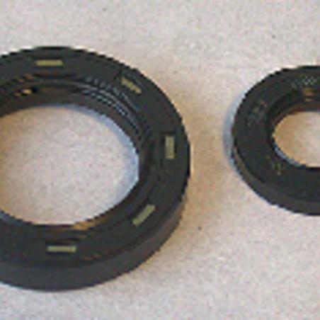 CENTAURO 731A144SR : Kit retenes de motor CENTAURO KTM Husqvarna