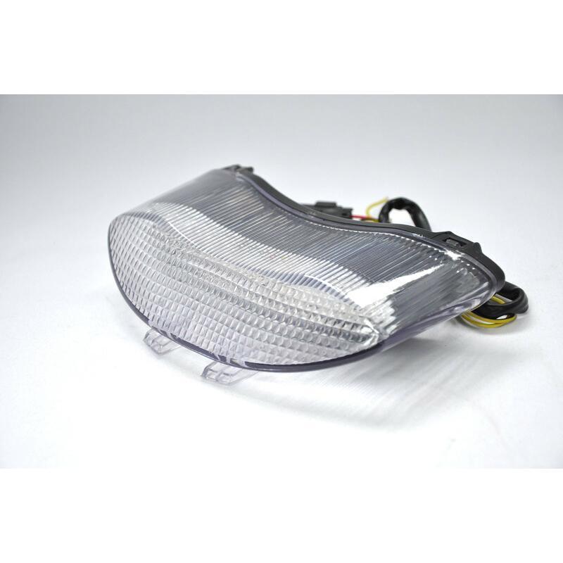 BIHR TZT-194-INT : Piloto trasero BIHR LED con intermitentes integrados Triumph DAYTONA 675 / STREET TRIPLE 675