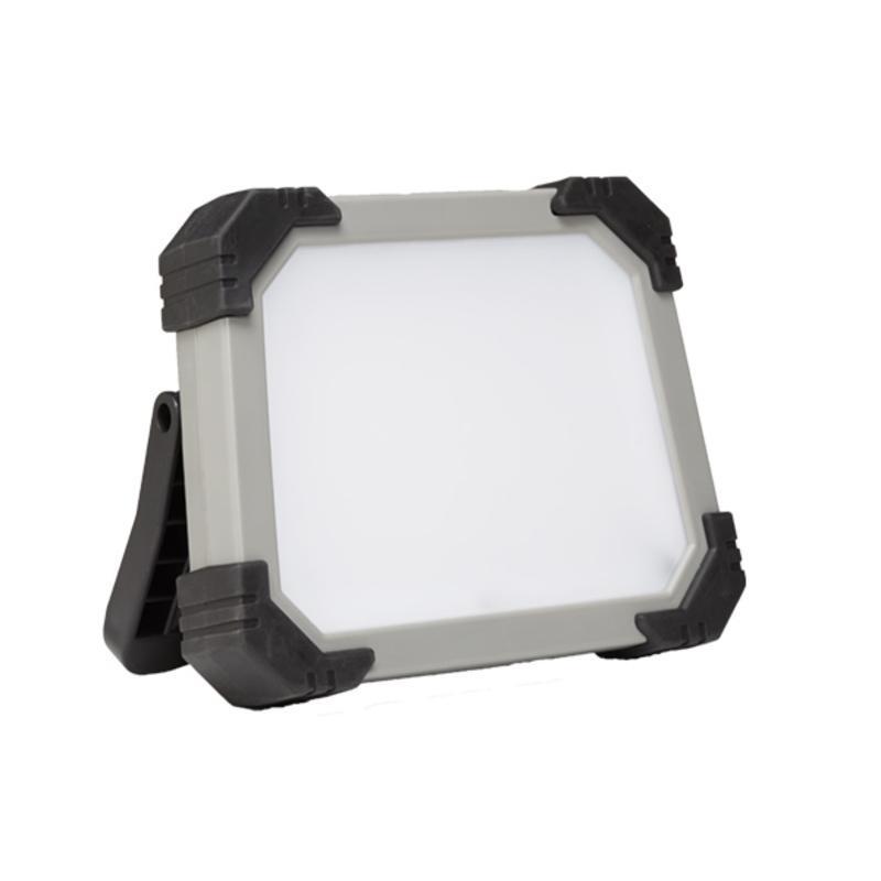 ZECA KFL120 : Proyector LED recargable ZECA 3000-1500 Lux